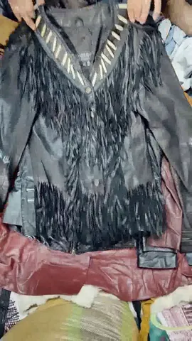 Ladies leather jackets and coats - 20 pieces