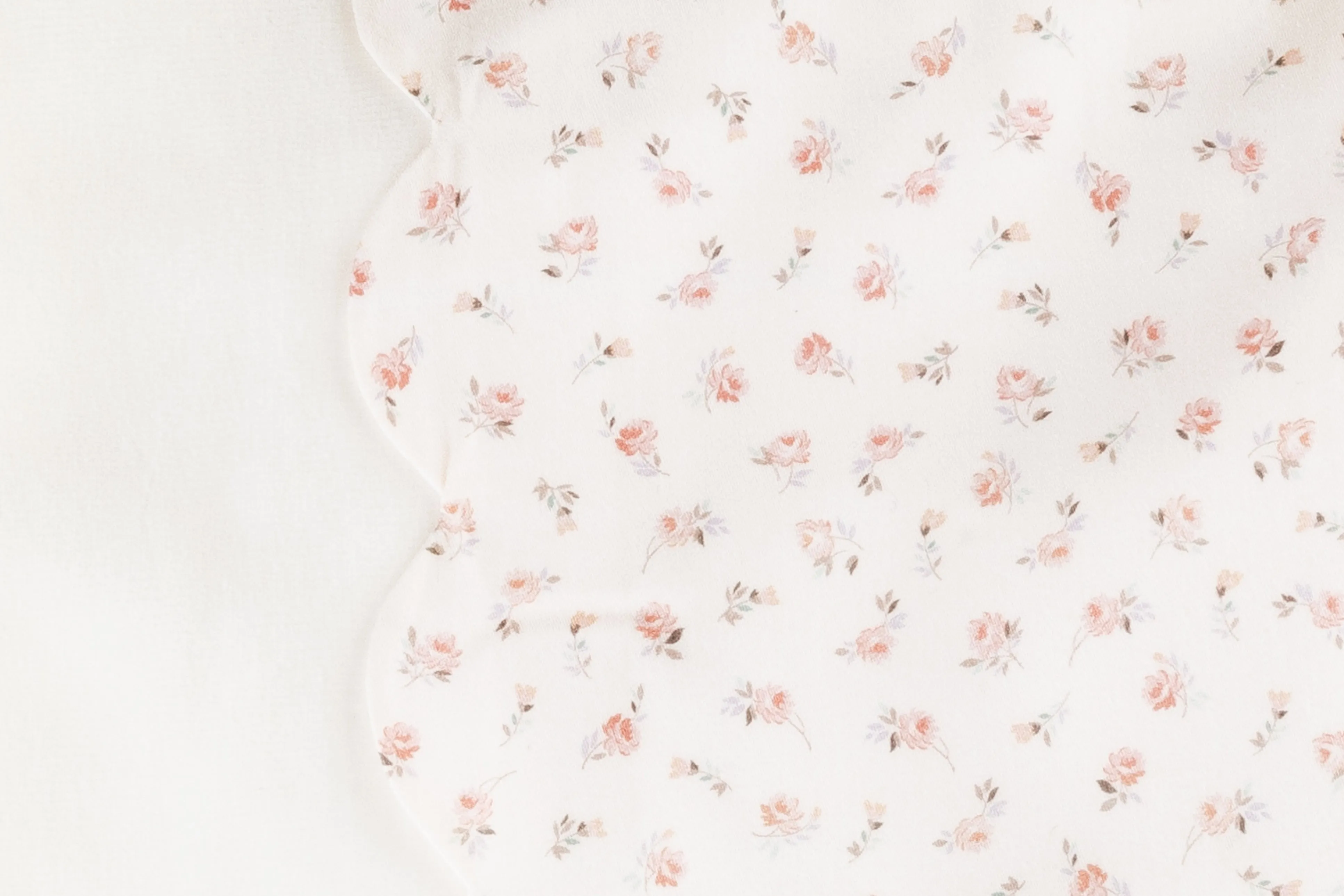 Pink and Ivory Floral Scallop Blanket