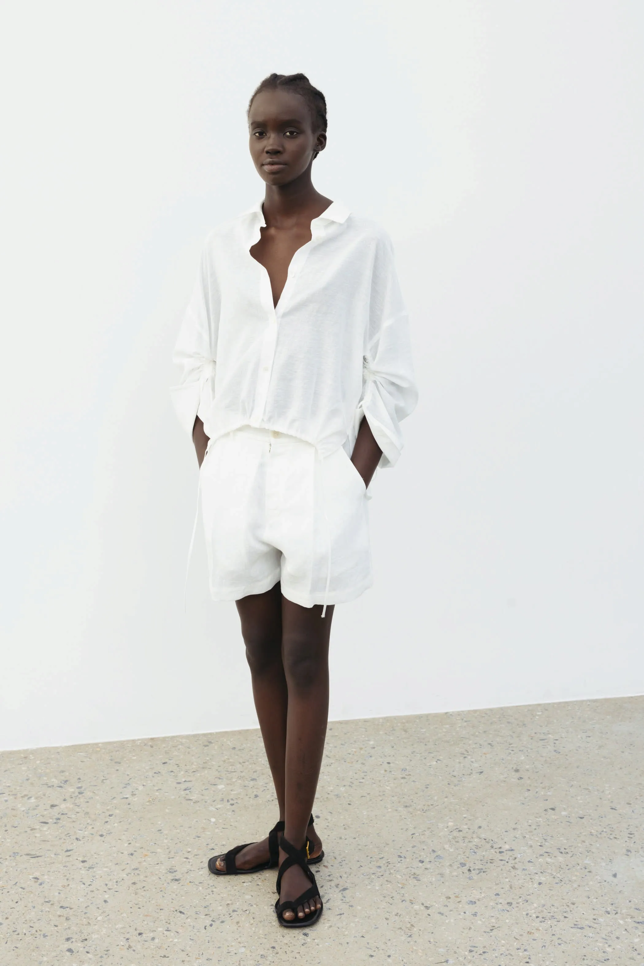 The Loom Linen Shorts Mint