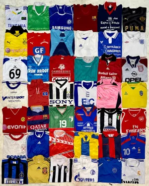 Vintage football t shirt 42 peices